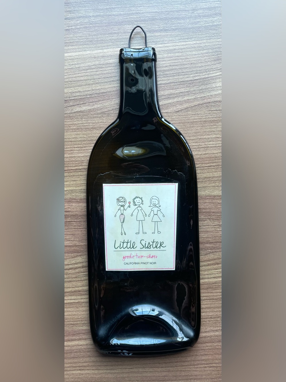 NWOT Little Sister Pinot Noir Melted Wine Bottle Cheese Board Spoon Rest New